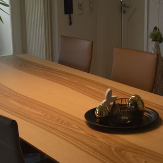 Kernesche Esstisch