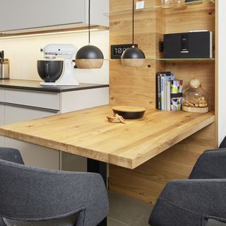 Küche mit Sitzplatz